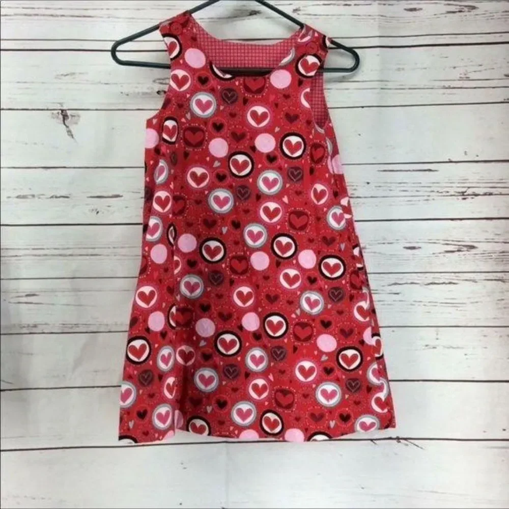 Handmade‎ Hearts Red Reversible handmade medium Girl dress